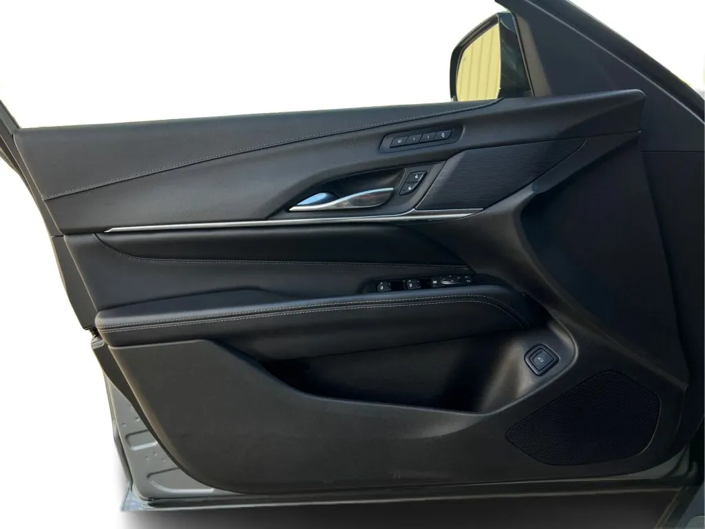 Cadillac CT4 photo 26