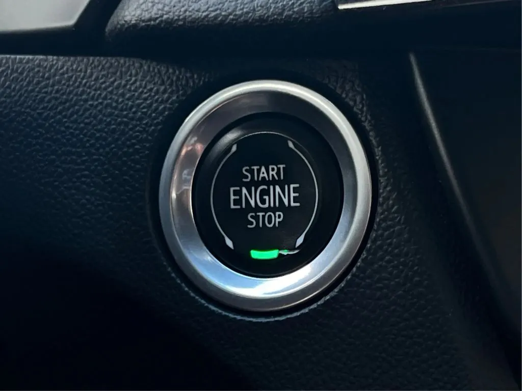 Cadillac CT4 photo 39