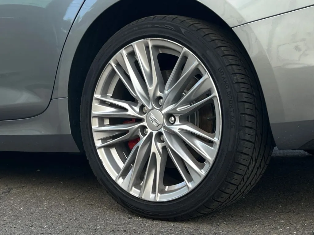Cadillac CT4 photo 30