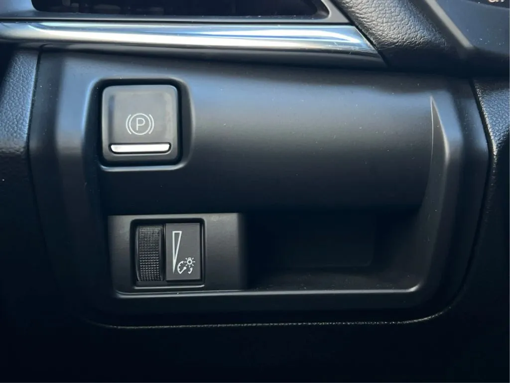 Cadillac CT4 photo 24