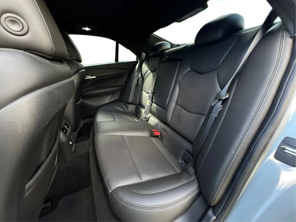 Cadillac CT4 photo 17