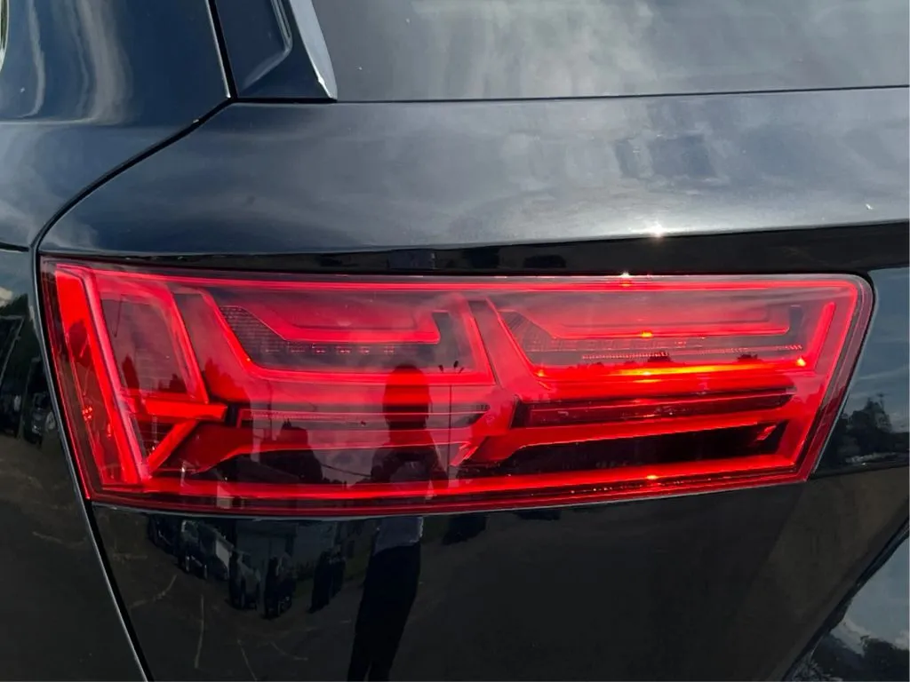 Audi Q7 photo 34