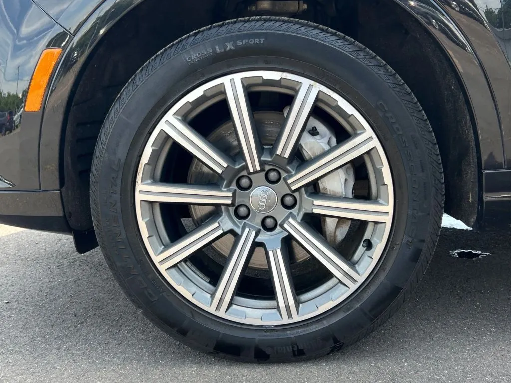 Audi Q7 photo 31
