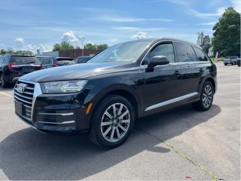 More photos of 2019 Audi Q7 45 TFSI Premium Plus Sport Utility 4D at Drivemax, CT