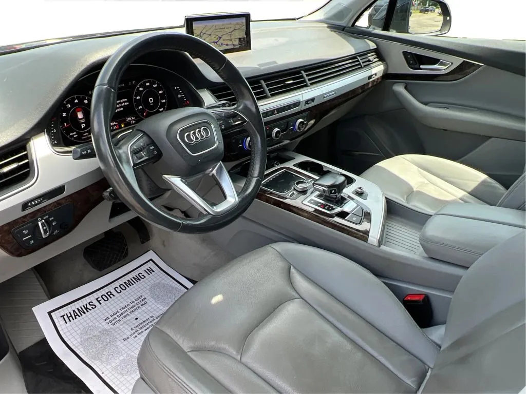 Audi Q7 photo 16