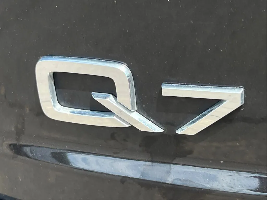 Audi Q7 photo 30