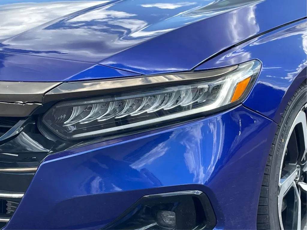 Honda Accord photo 32