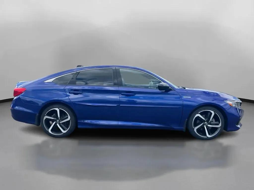 Honda Accord photo 7
