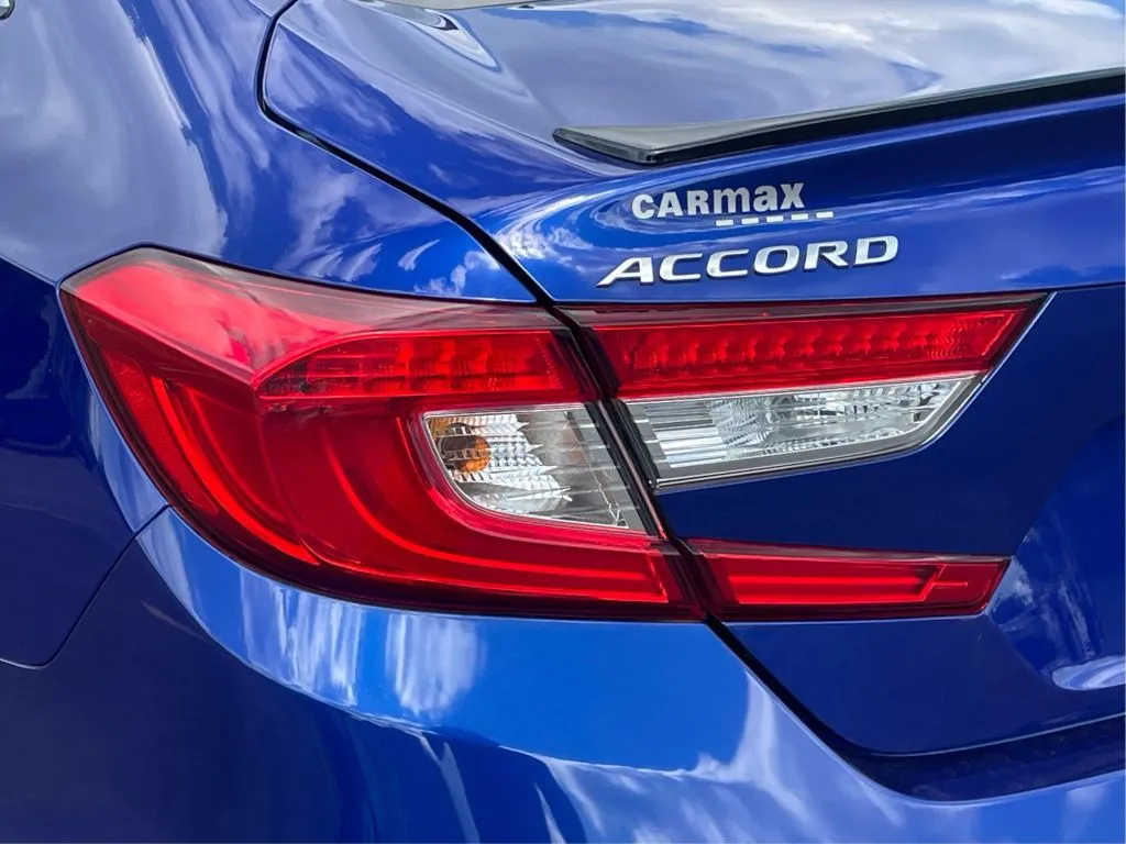 Honda Accord photo 33