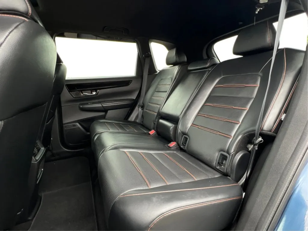 Honda CR-V photo 17