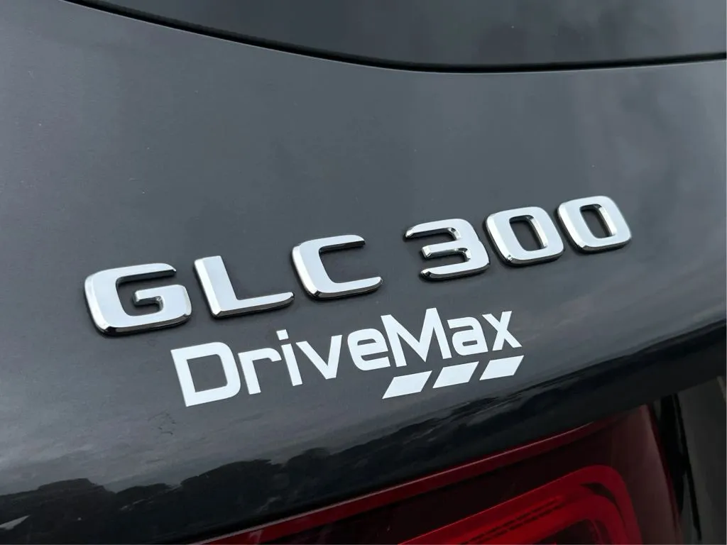 Mercedes-Benz GLC photo 29