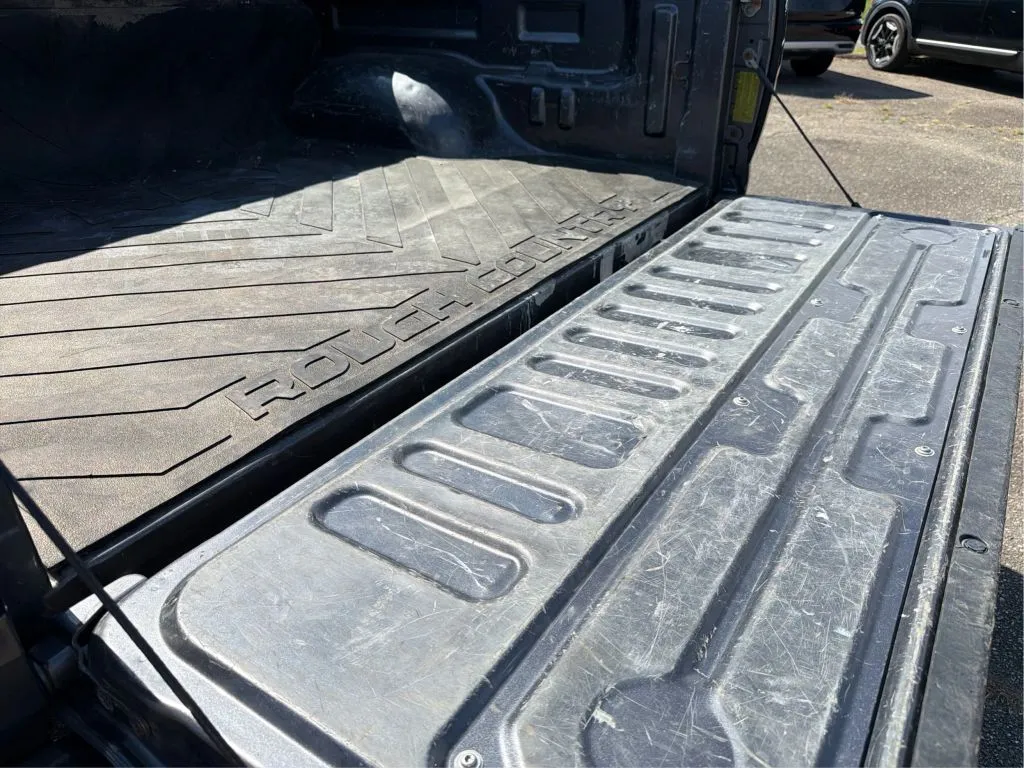 Toyota Tundra photo 35