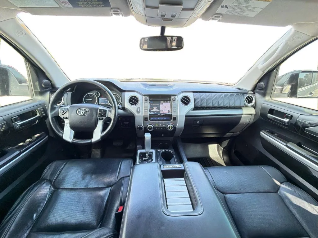 Toyota Tundra photo 37
