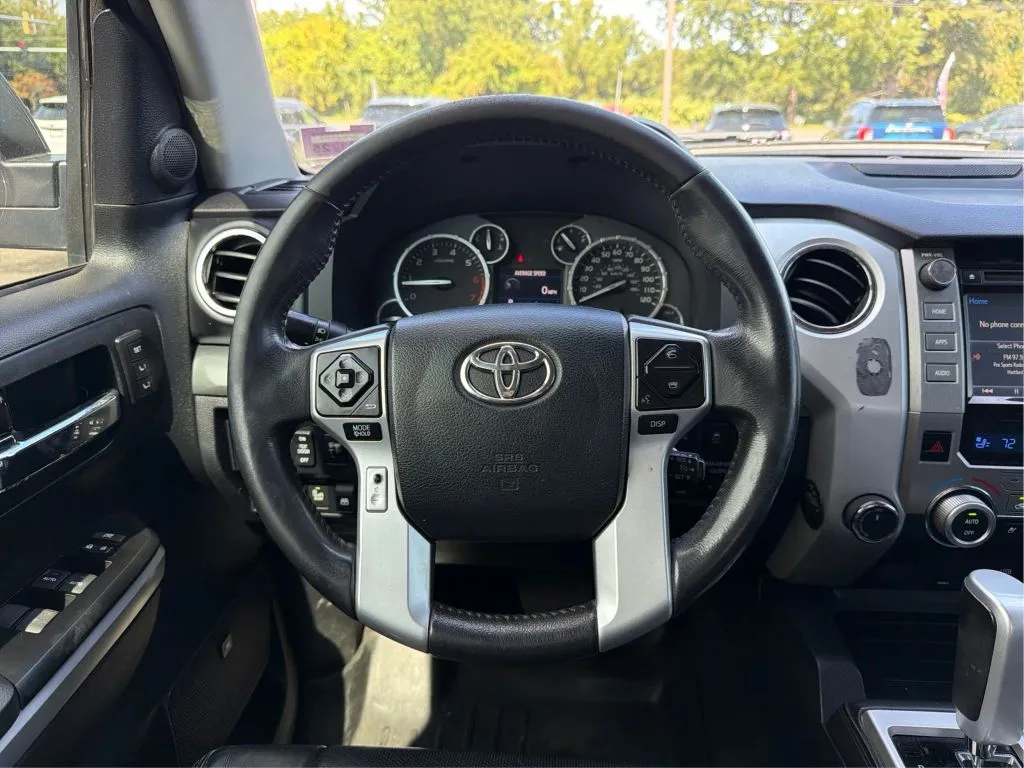 Toyota Tundra photo 23