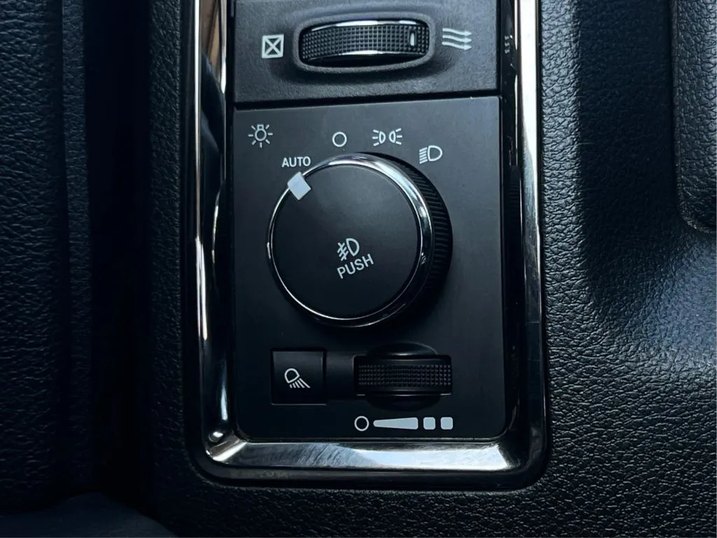 Ram 1500 photo 24