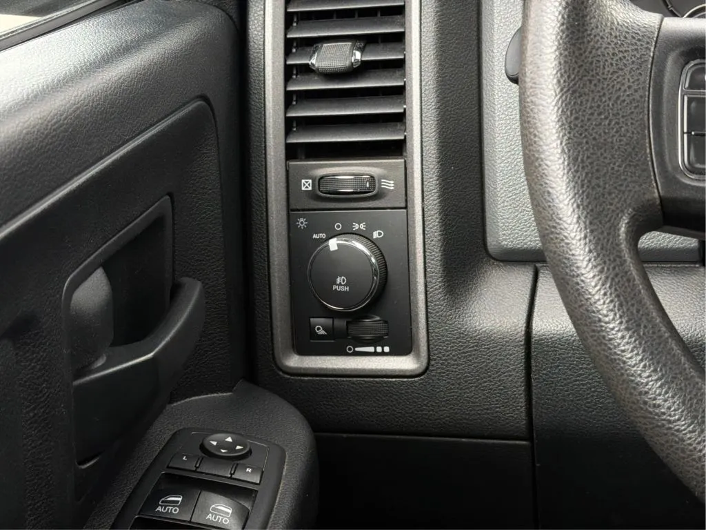 Ram 1500 photo 24