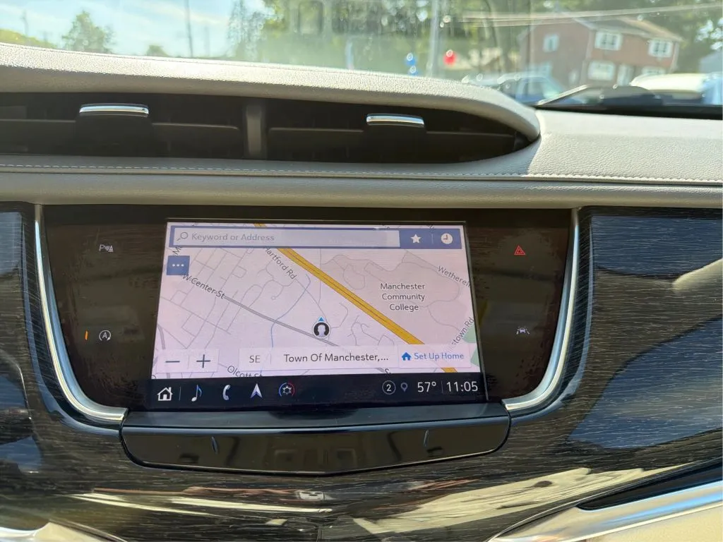 Cadillac XT6 photo 39