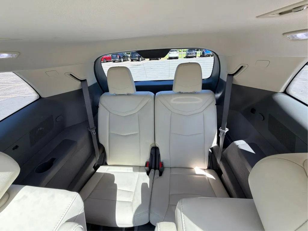 Cadillac XT6 photo 47