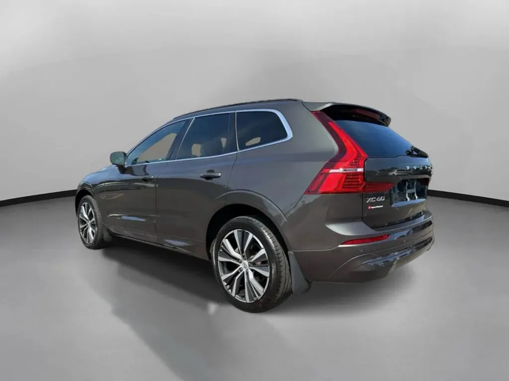 Volvo XC60 photo 13