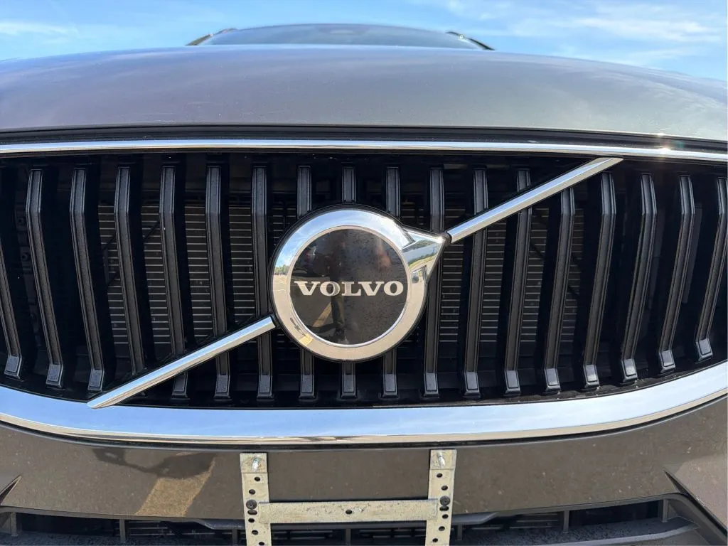 Volvo XC60 photo 32