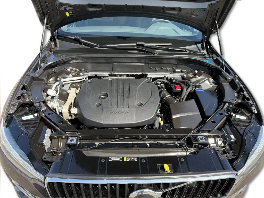 Volvo XC60 photo 24