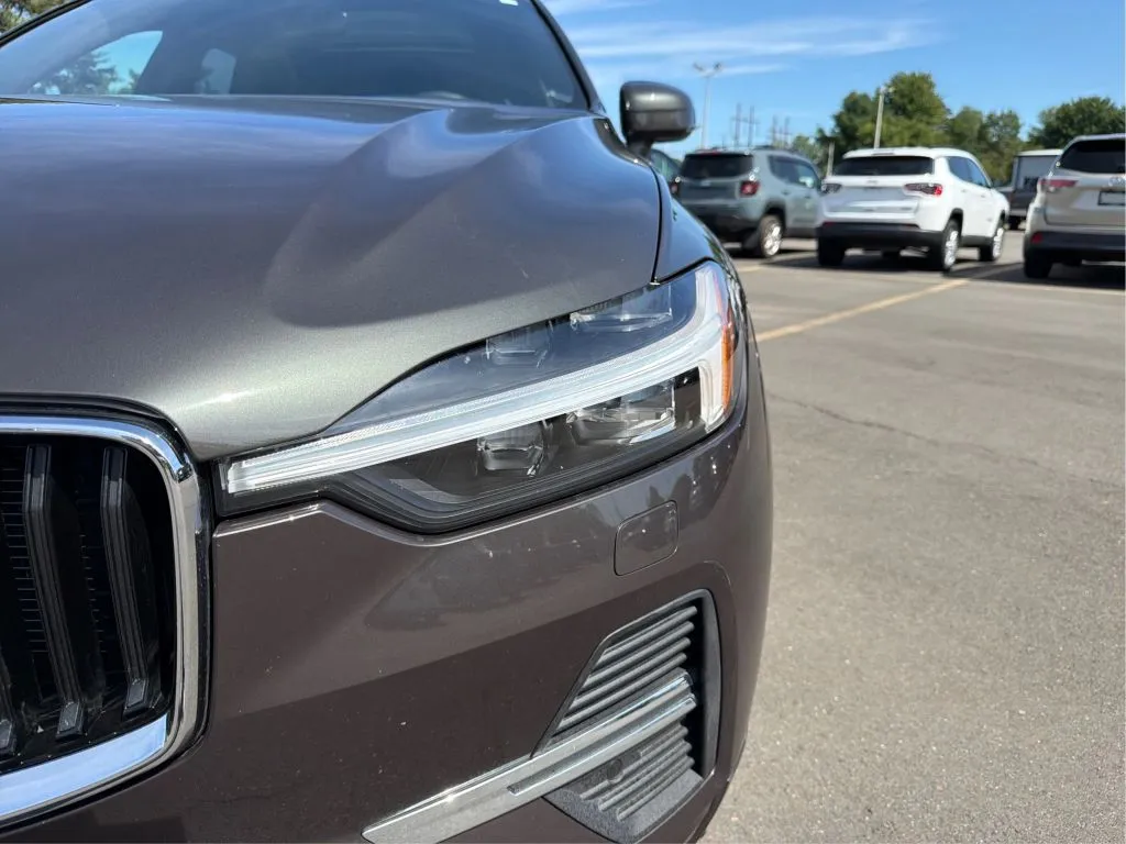 Volvo XC60 photo 28