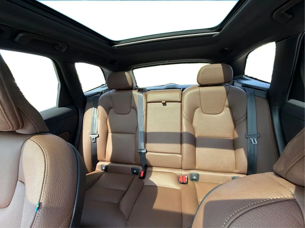 Volvo XC60 photo 19
