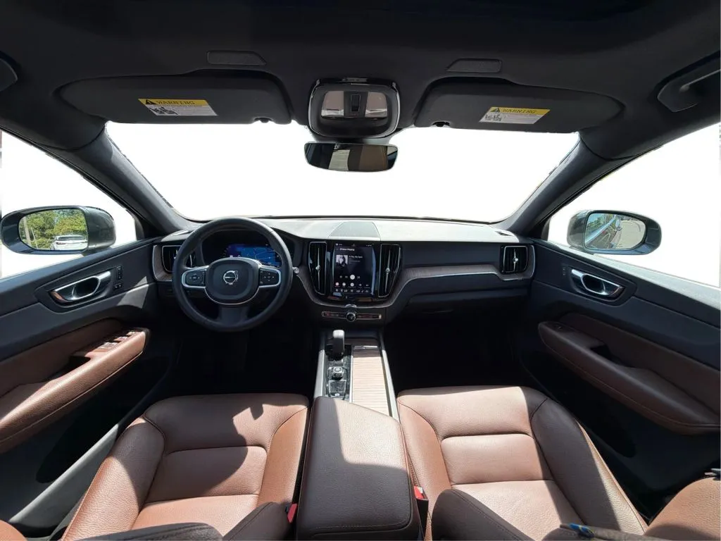 Volvo XC60 photo 33