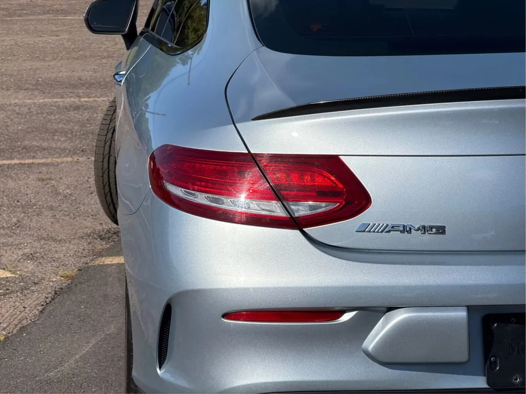 Mercedes-Benz C-Class photo 33