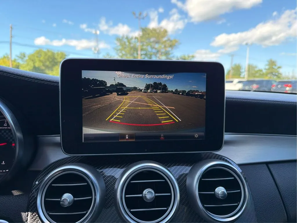 Mercedes-Benz C-Class photo 38