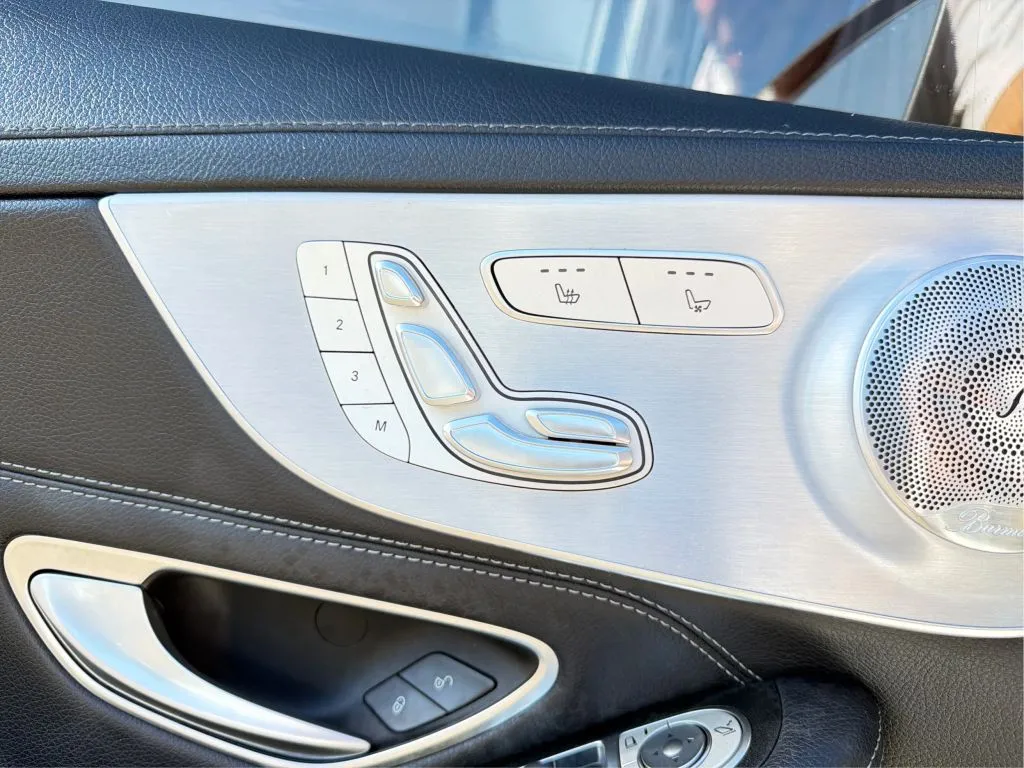 Mercedes-Benz C-Class photo 24