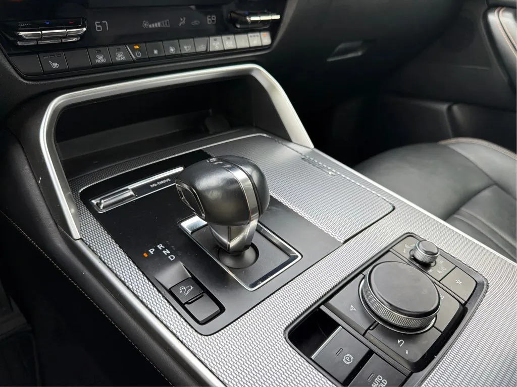 Mazda CX-90 photo 45