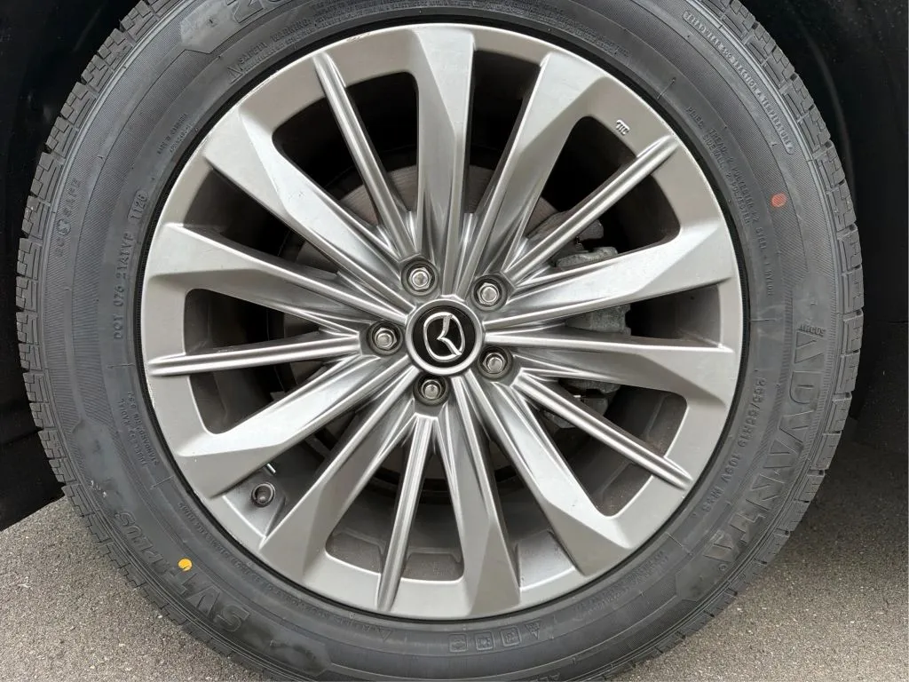 Mazda CX-90 photo 30