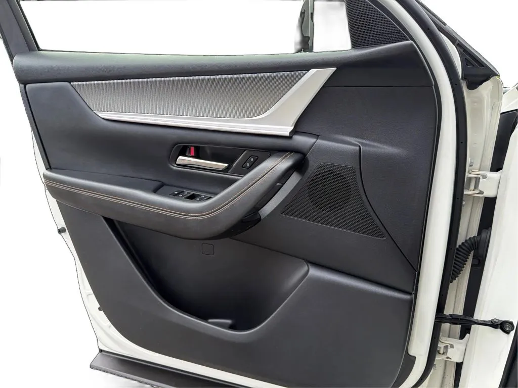 Mazda CX-90 photo 25