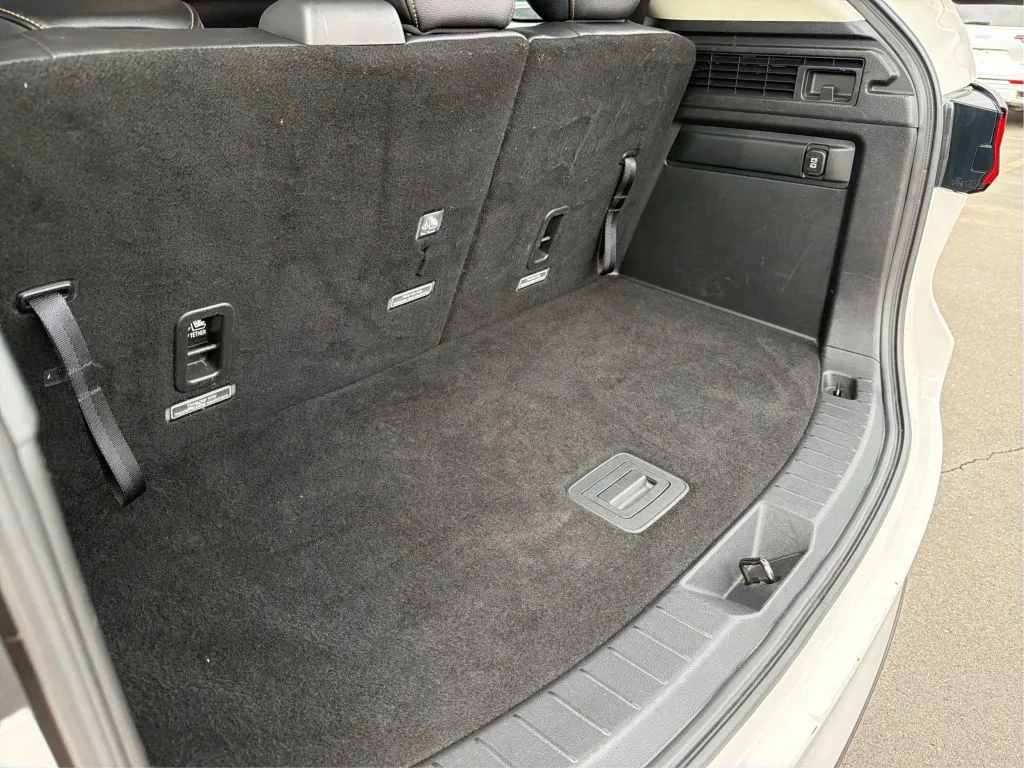 Mazda CX-90 photo 34