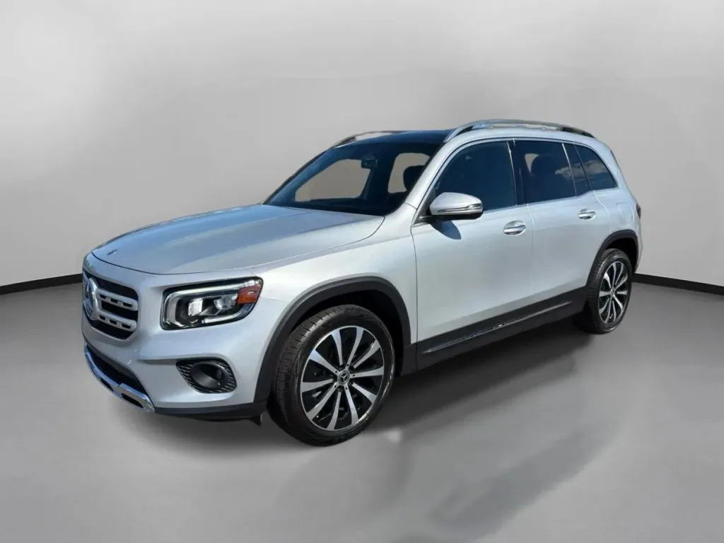 Mercedes-Benz GLB photo 5