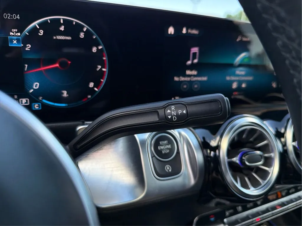 Mercedes-Benz GLB photo 44