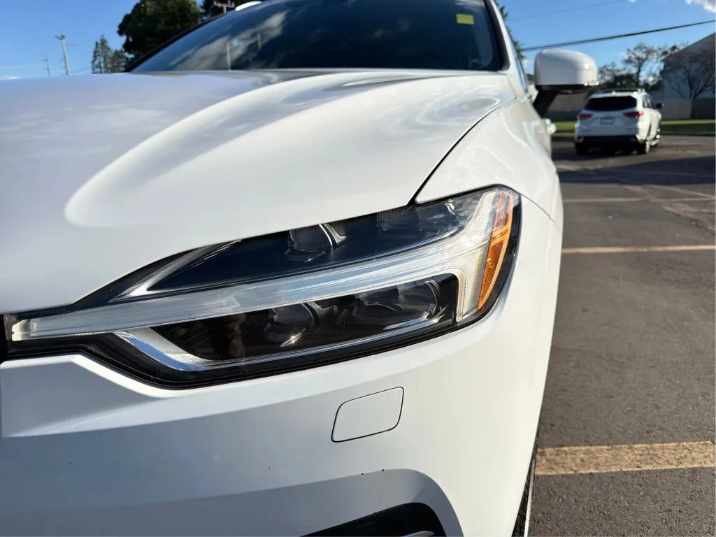 Volvo XC60 photo 33