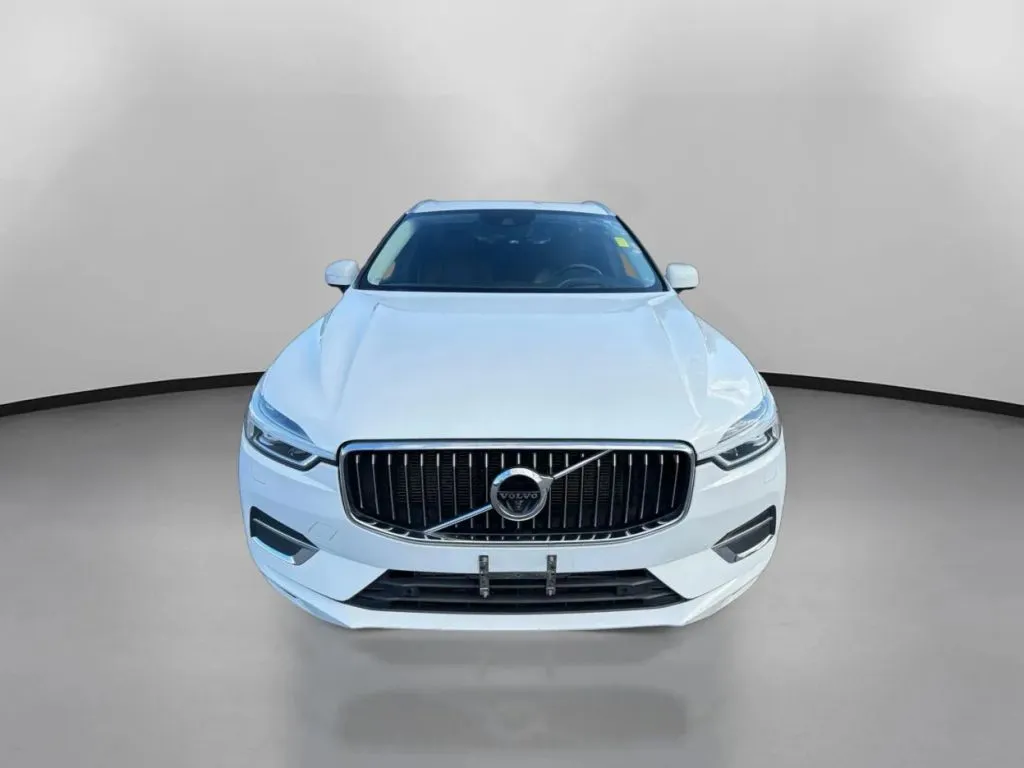 Volvo XC60 photo 3