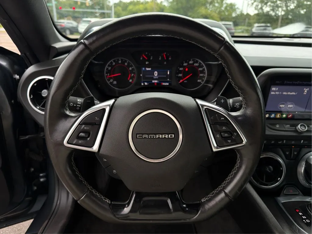 Chevrolet Camaro photo 21