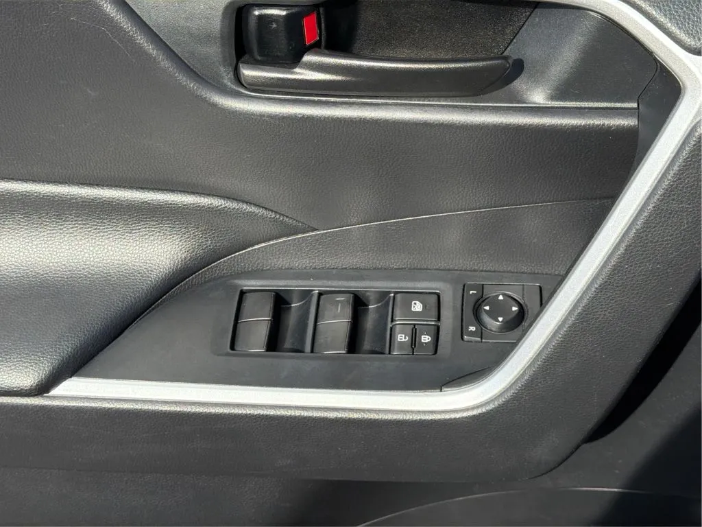 Toyota RAV4 photo 40