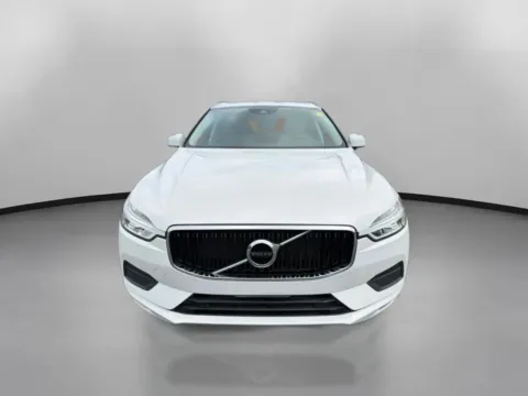 Another view of 2018 Volvo XC60 T6 Momentum Sport Utility 4D for sale in Manchester, CT at Drivemax