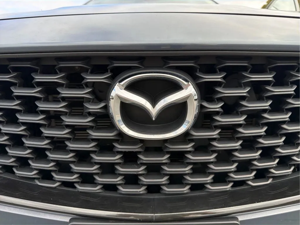 Mazda CX-50 photo 36