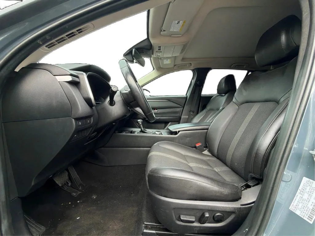 Mazda CX-50 photo 16