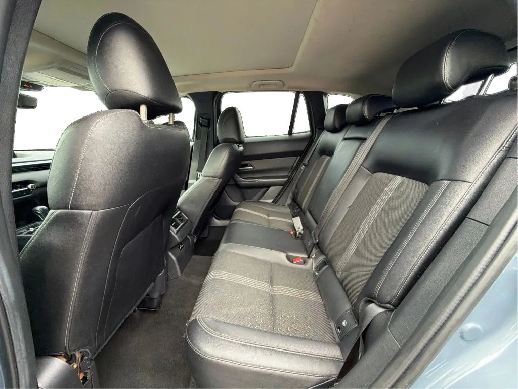Mazda CX-50 photo 17