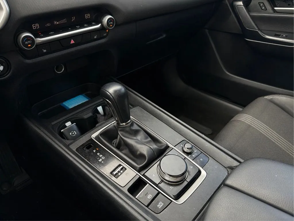 Mazda CX-50 photo 42