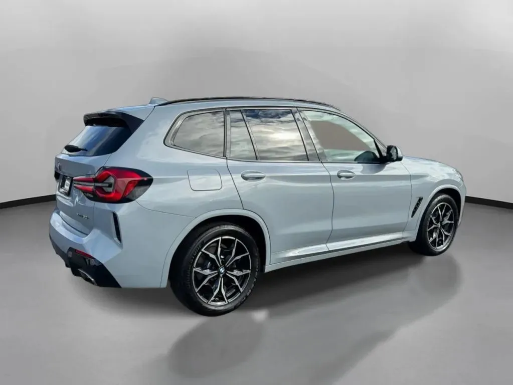 BMW X3 photo 9