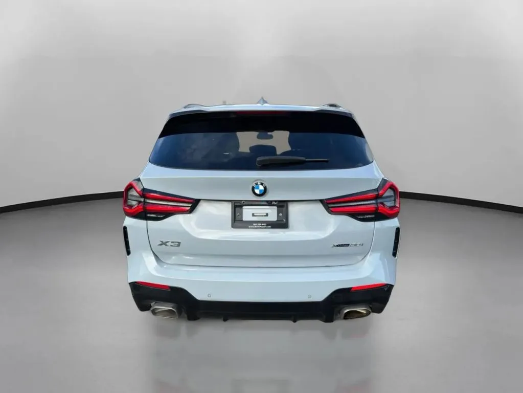 BMW X3 photo 11
