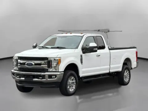 More photos of 2017 Ford F250 Super Duty Super Cab XLT Pickup 4D 8 ft at Drivemax, CT