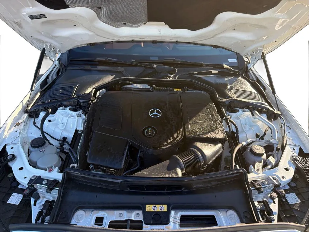 Mercedes-Benz C-Class photo 26